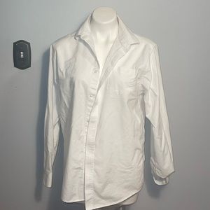 Dockers boys husky white long sleeve button down shirt. Size 20.